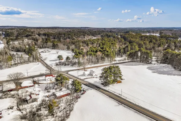 $159,900 | 139 Gould Road, Lisbon, ME 04252