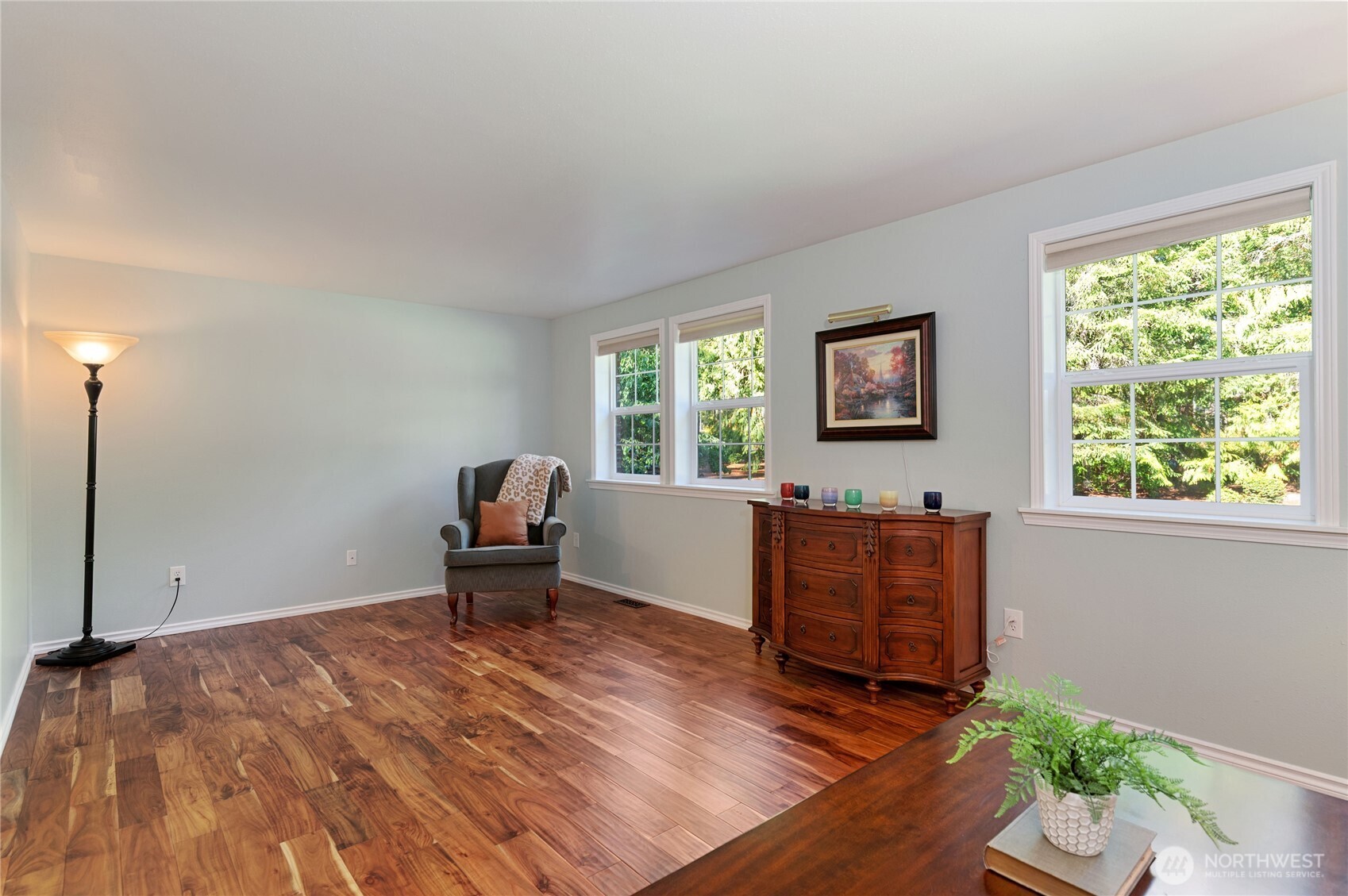 4293 Northwest Westgate Road Silverdale, WA 98383 - Photo 16 of 37 a living room with furniture and a window
