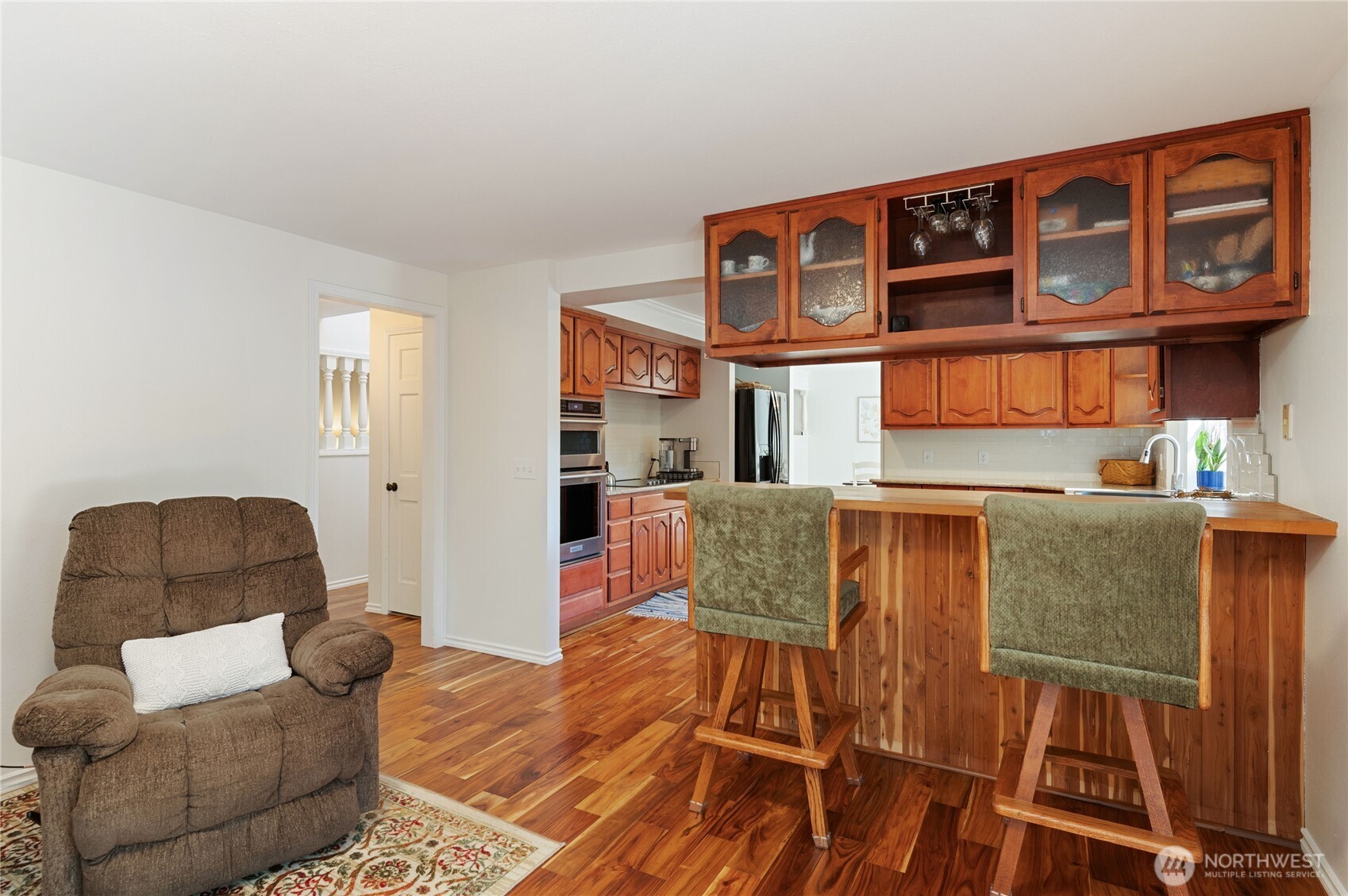 4293 Northwest Westgate Road Silverdale, WA 98383 - Photo 10 of 37 a living room with furniture