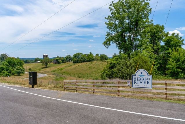 49 Hidden River Road Rock Island, TN 38581 - Photo 2 of 20