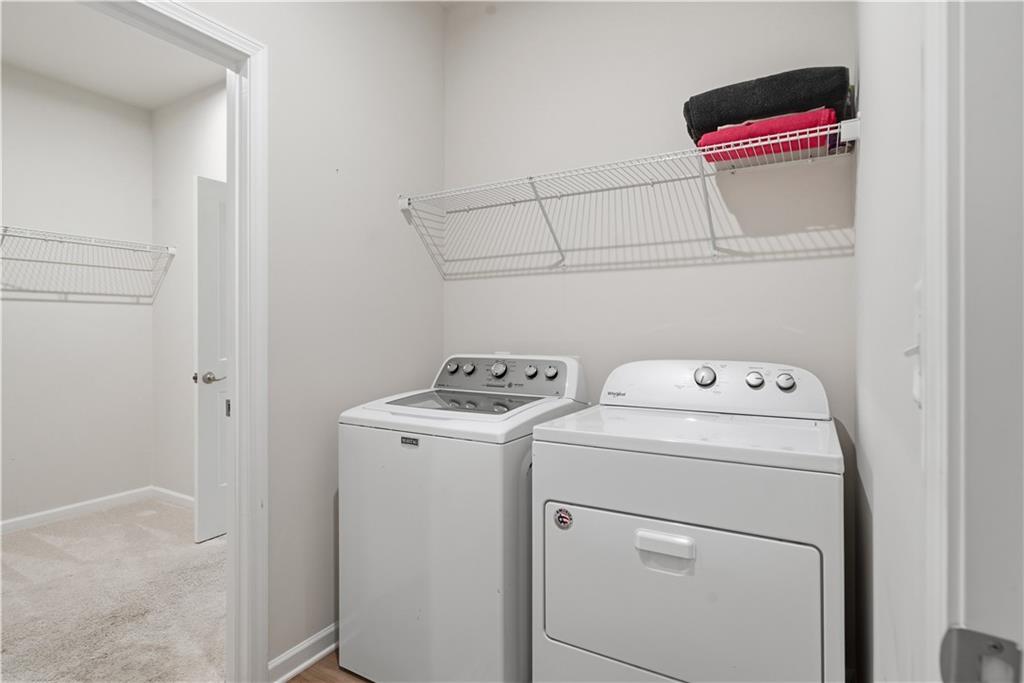 15 Parkside View Cartersville, GA 30121 - Photo 28 of 49 a utility room with dryer and washer