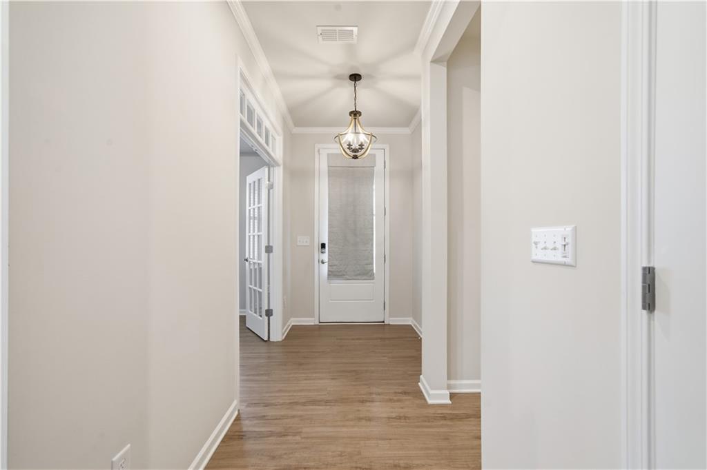 15 Parkside View Cartersville, GA 30121 - Photo 9 of 49 a view of a hallway with wooden floor