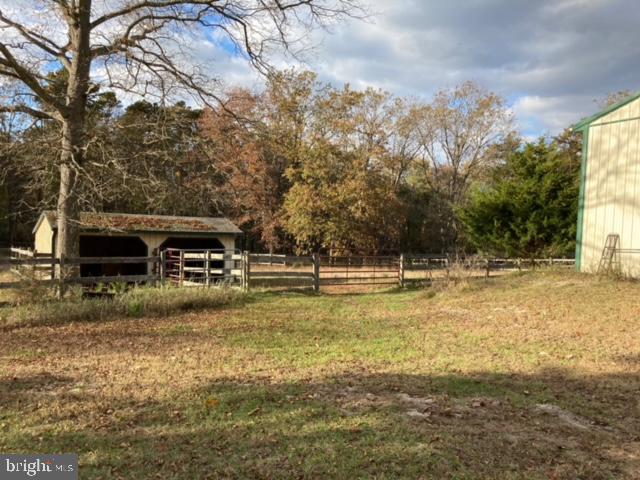 57 Burrs Mill Road Southampton, NJ 08088 - Photo 12 of 30 Running Shed
