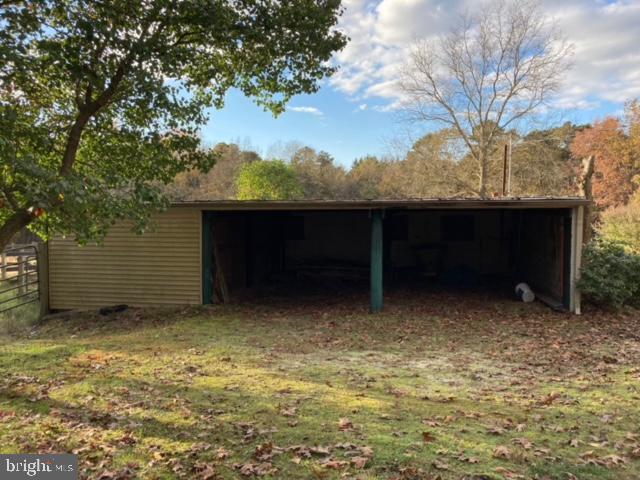 57 Burrs Mill Road Southampton, NJ 08088 - Photo 13 of 30 Outside Stalls Front View
