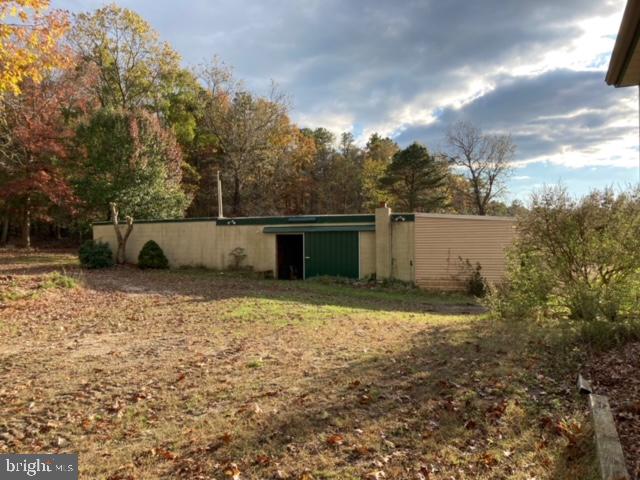 57 Burrs Mill Road Southampton, NJ 08088 - Photo 14 of 30 Outside Stall Rear View