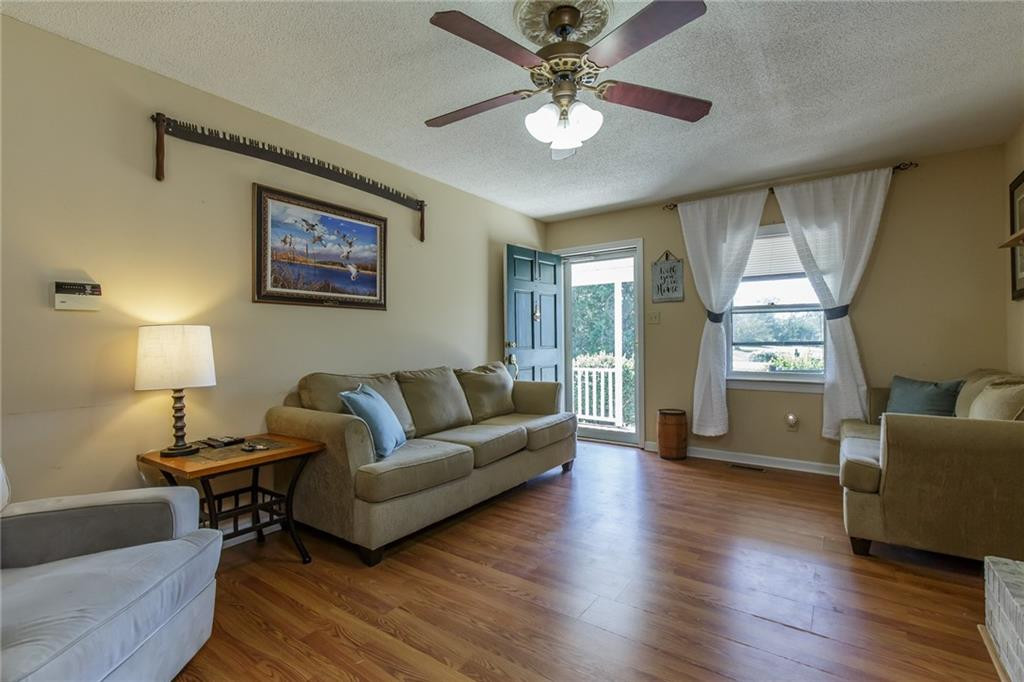 2204 Lacy Holt Road Graham, NC 27253 - Photo 4 of 27 Gallery Image 4