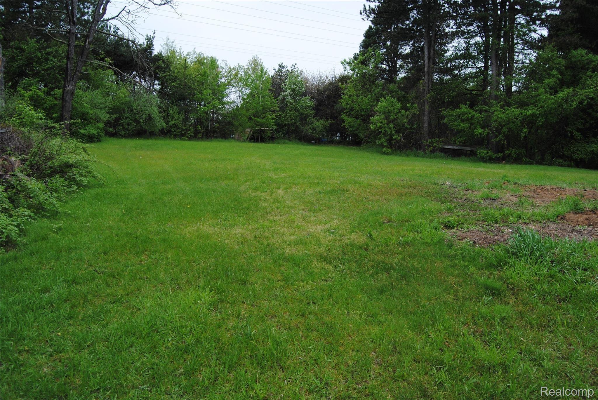 1290 Clark Road Lapeer, MI 48446 - Photo 46 of 48 DSC_1019.JPG