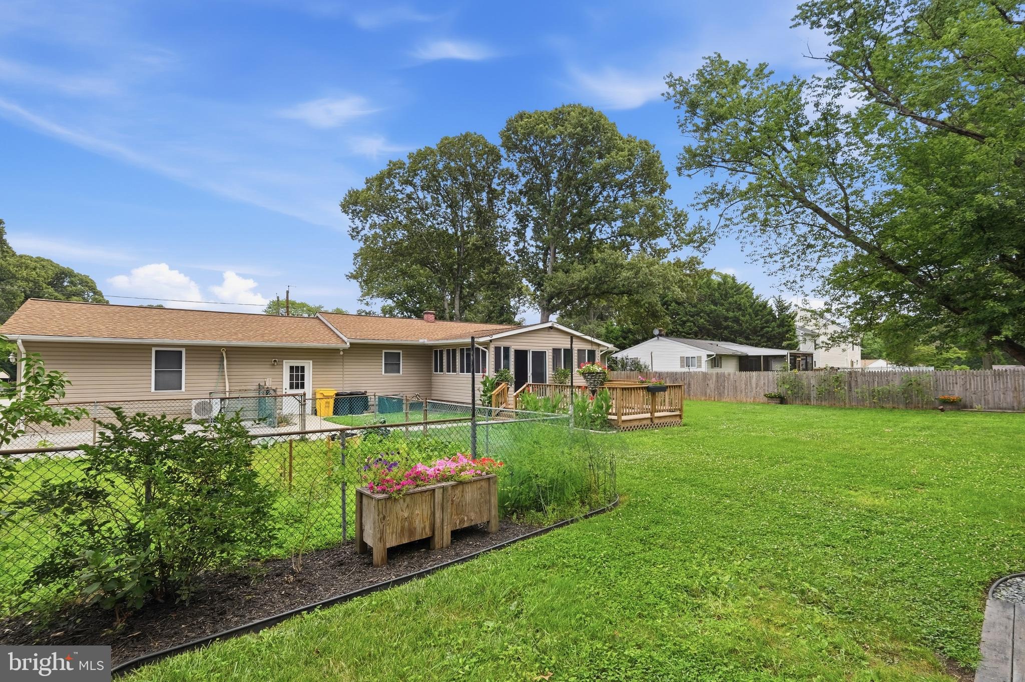 550 Sunset Knoll Road Pasadena, MD 21122 - Photo 46 of 49 Gallery Image 46