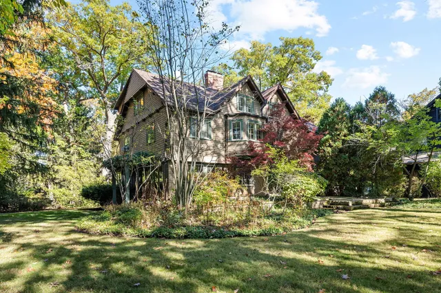 $1,875,000 | 215 Prospect Avenue, Highland Park, IL 60035