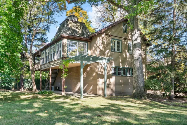 $1,875,000 | 215 Prospect Avenue, Highland Park, IL 60035