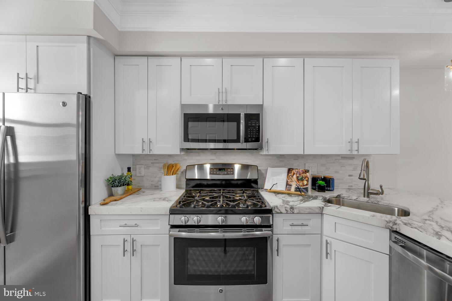 649 20th Street Northeast Washington, DC 20002 - Photo 13 of 32