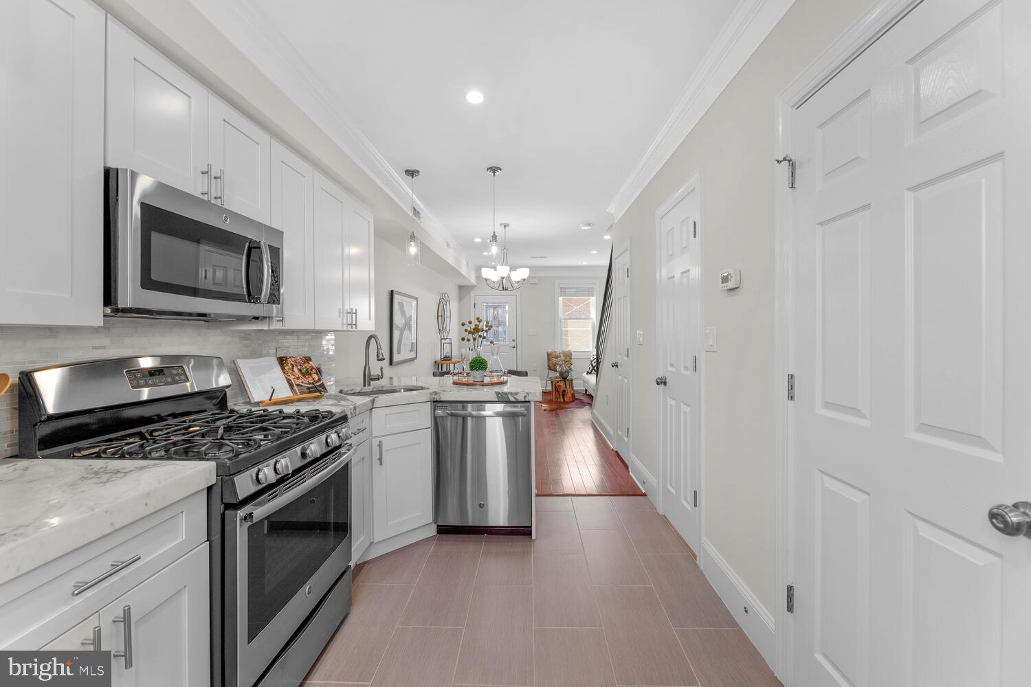 649 20th Street Northeast Washington, DC 20002 - Photo 16 of 32