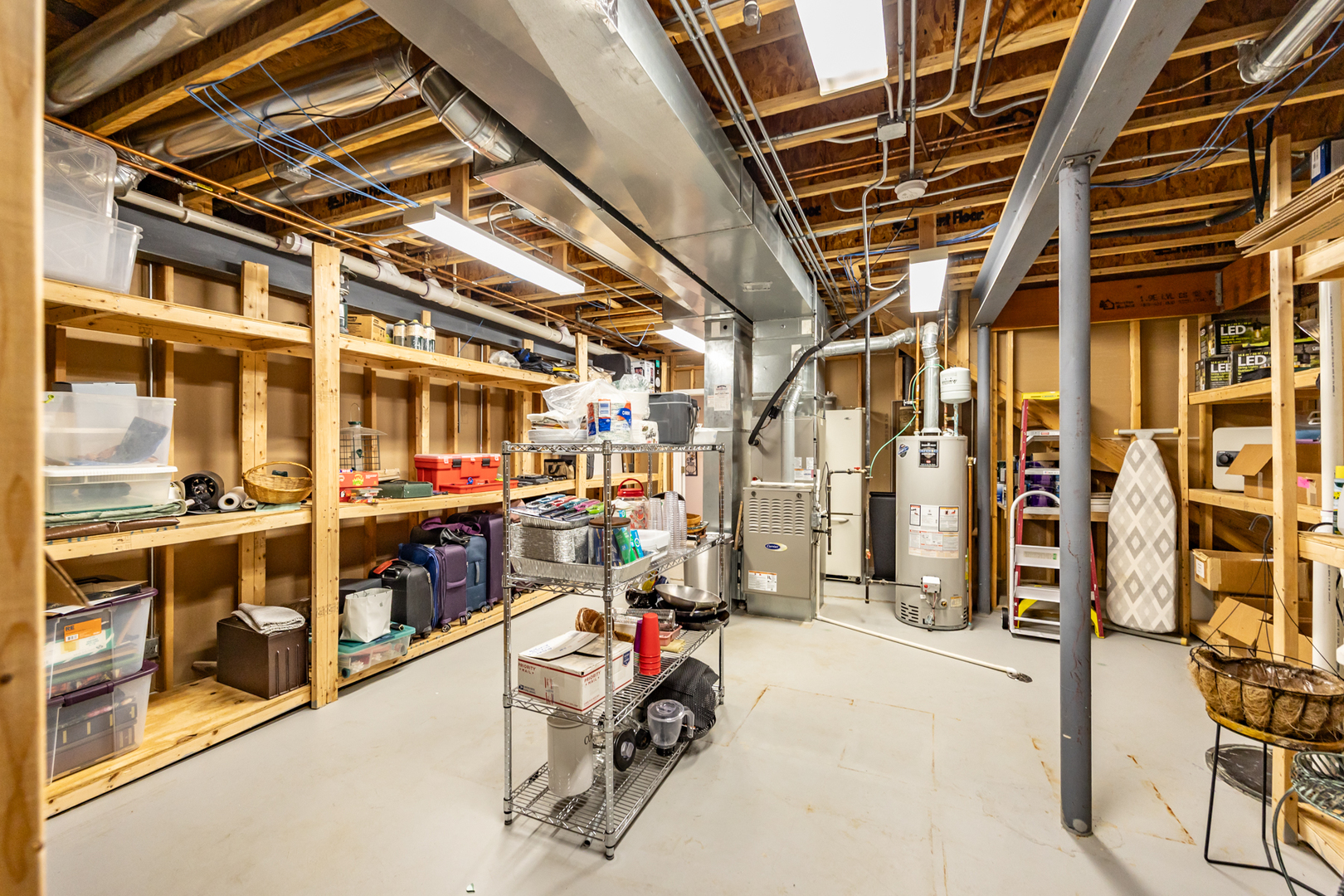 2737 Winton Court West Dundee, IL 60118 - Photo 50 of 52 a view of a storage room with furniture