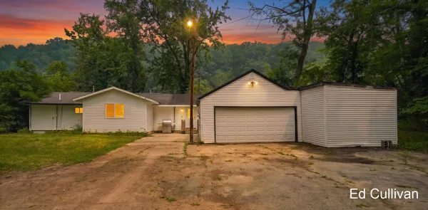 $277,000 | 6415 West Bell Meadow Drive, Grant, MI 49327