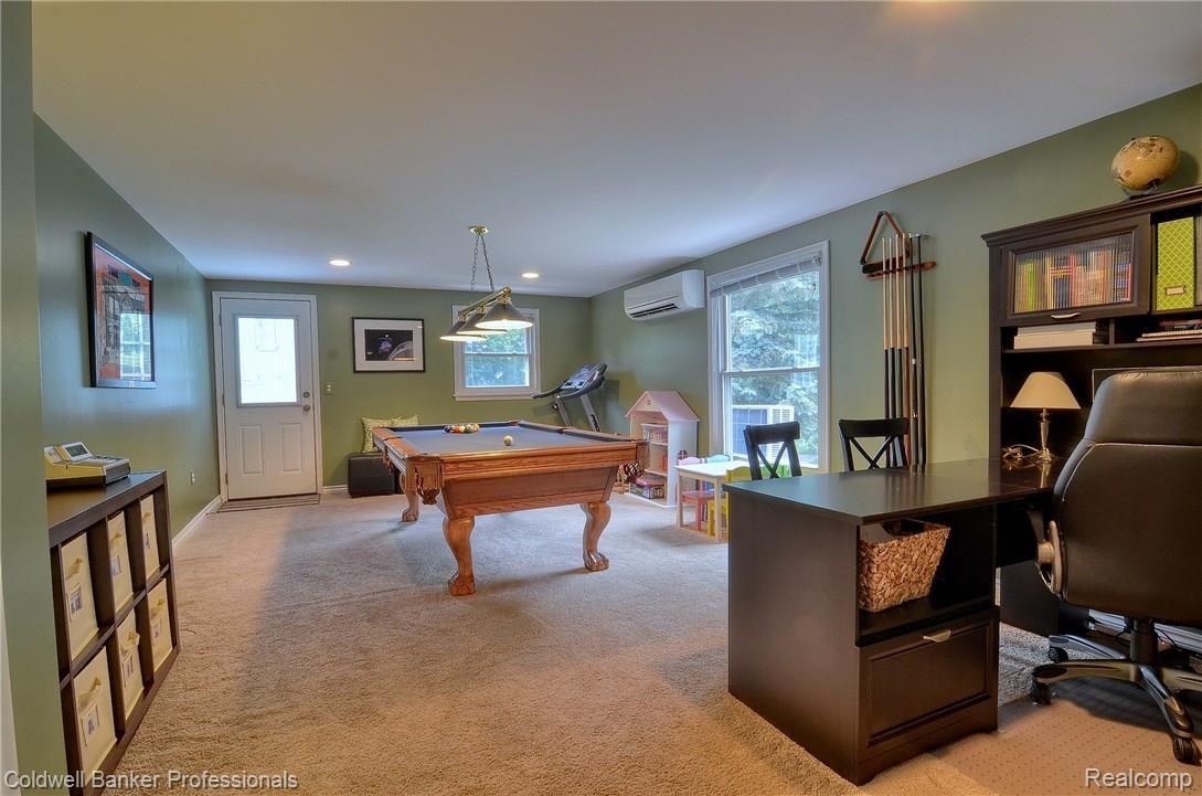 836 Foxhall Road Bloomfield Hills, MI 48304 - Photo 14 of 31 Rec_Room.jpg