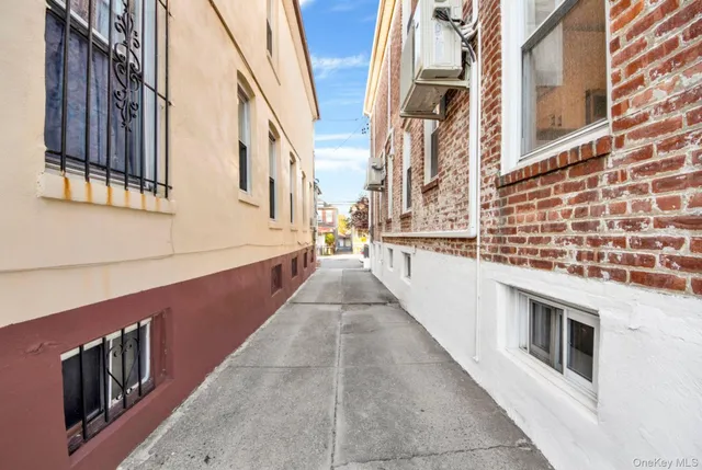 $699,000 | 3232 Fenton Avenue | Baychester