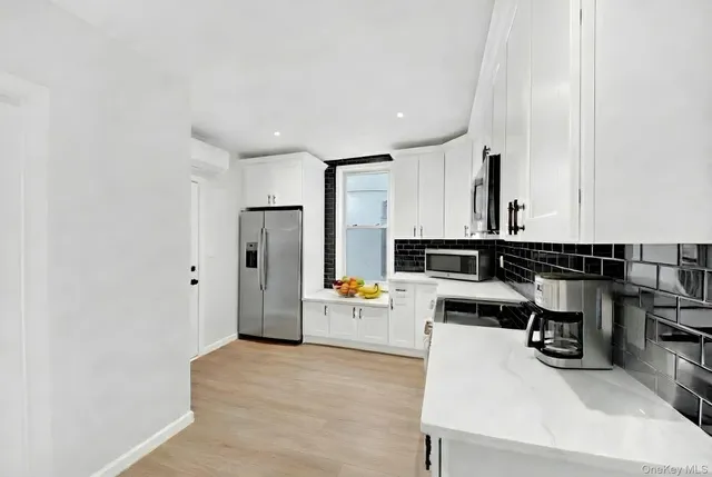 $699,000 | 3232 Fenton Avenue | Baychester