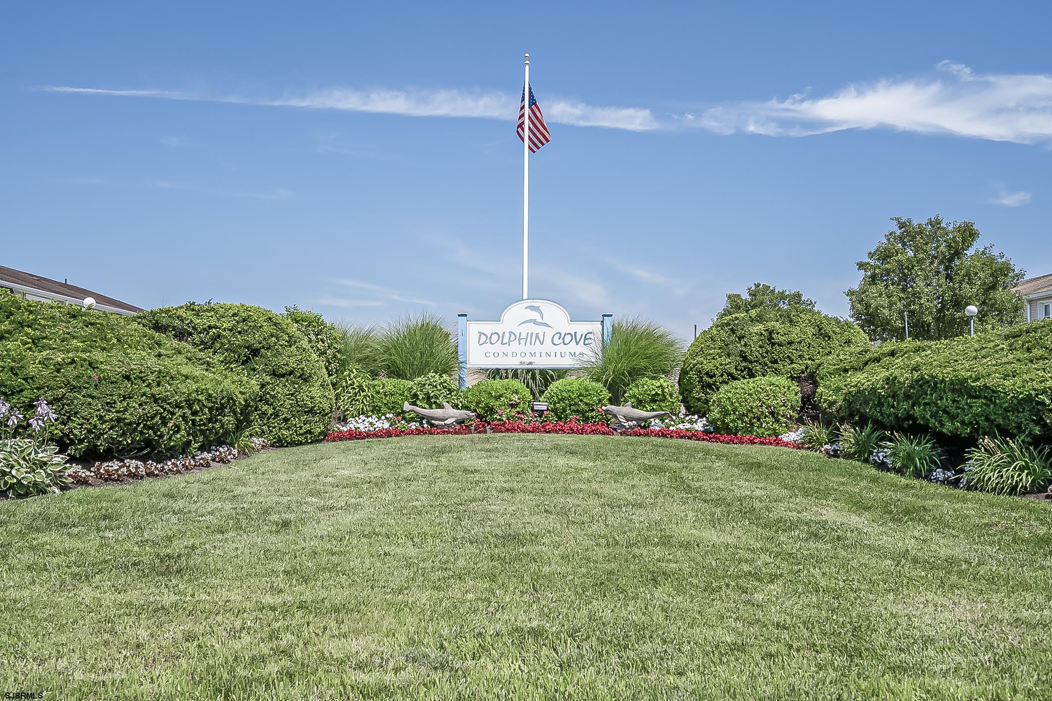 4901 Harbor Beach Boulevard, Unit Q3 Brigantine, NJ 08203 - Photo 17 of 19 a view of a room with potted plants and entertaining space