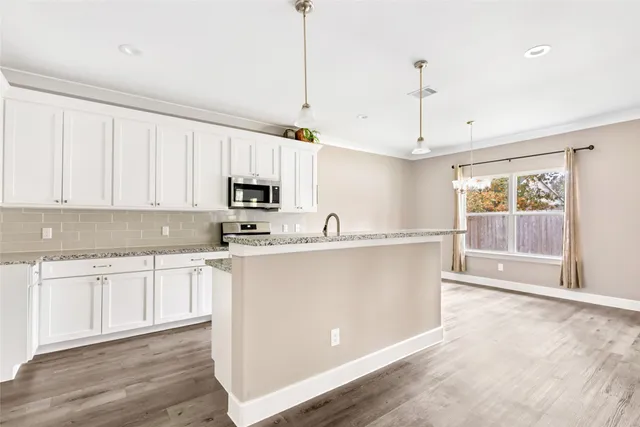 $320,000 | 436 Pebble Drive, Dayton, TX 77535