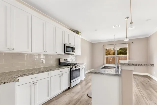 $320,000 | 436 Pebble Drive, Dayton, TX 77535