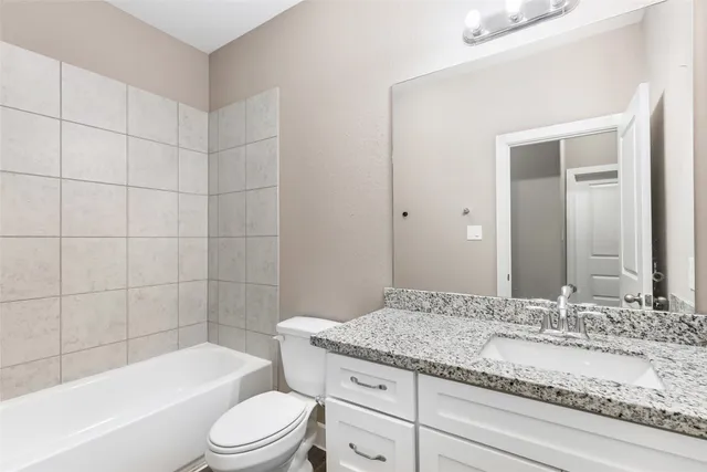 $320,000 | 436 Pebble Drive, Dayton, TX 77535