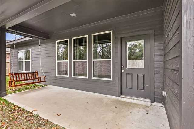 $320,000 | 436 Pebble Drive, Dayton, TX 77535