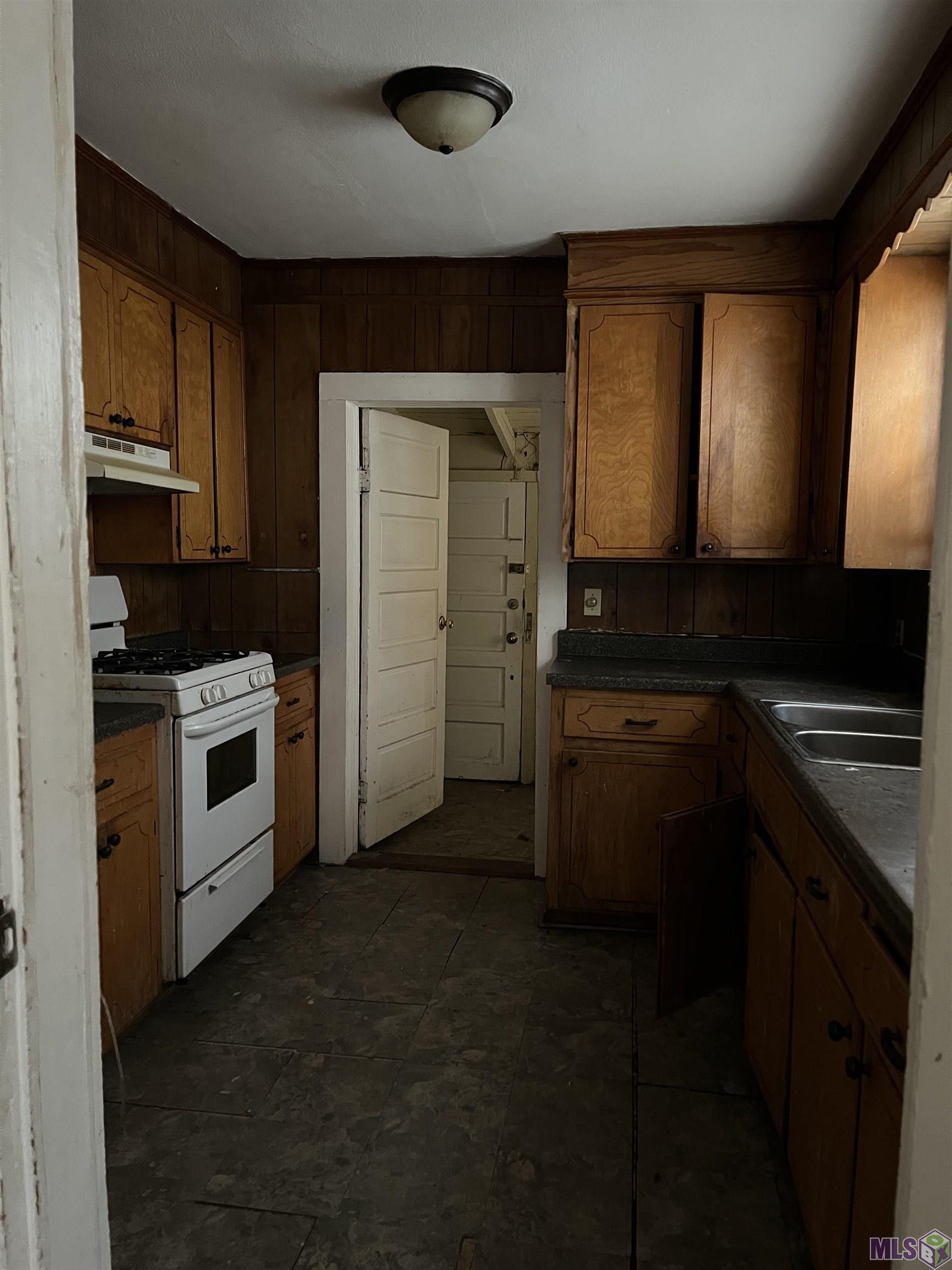 1228 South 18th Street Baton Rouge, LA 70802 - Photo 2 of 6