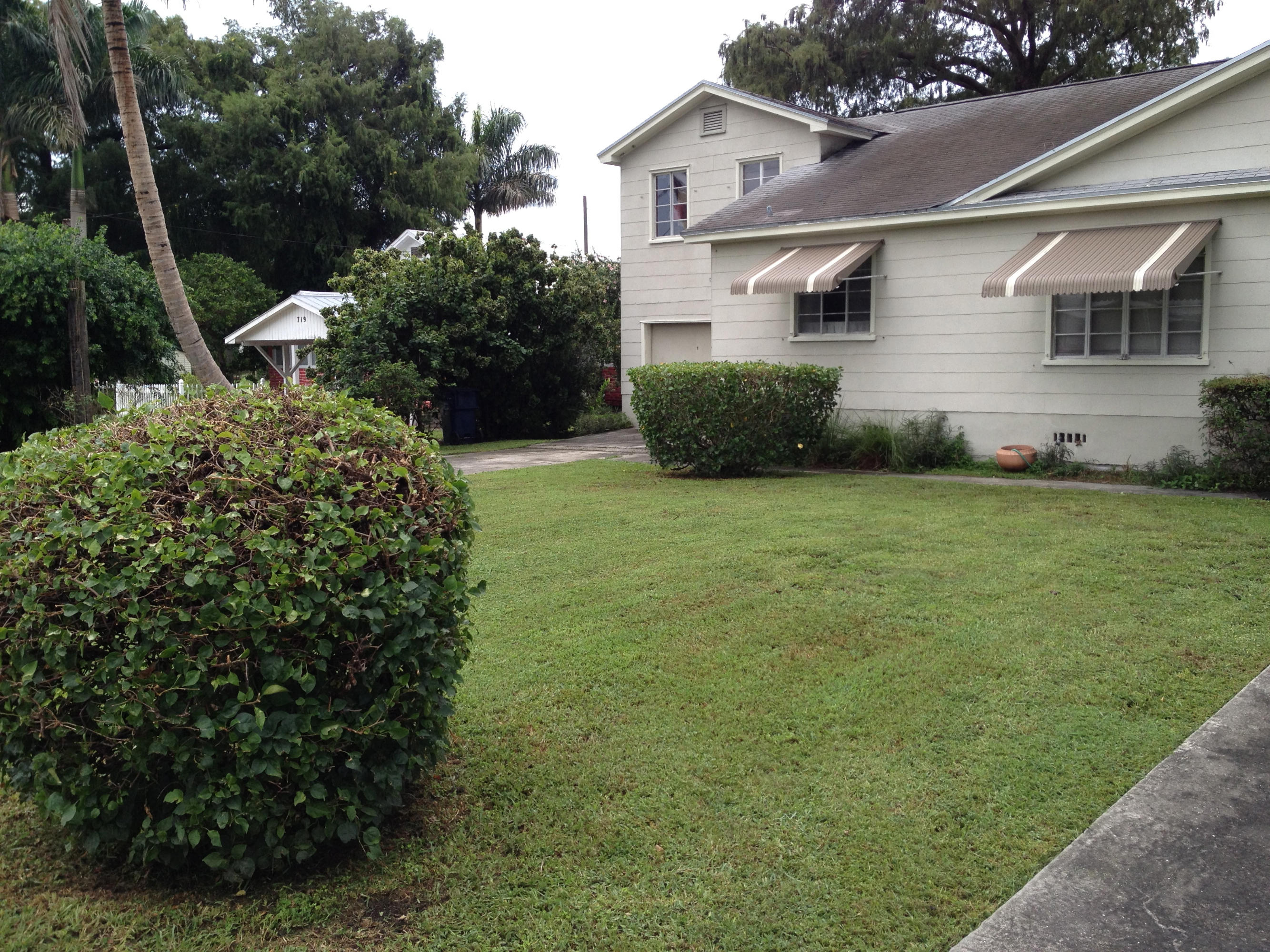 679 Bacom Point Road Pahokee, FL 33476 - Photo 20 of 65 IMG_2799