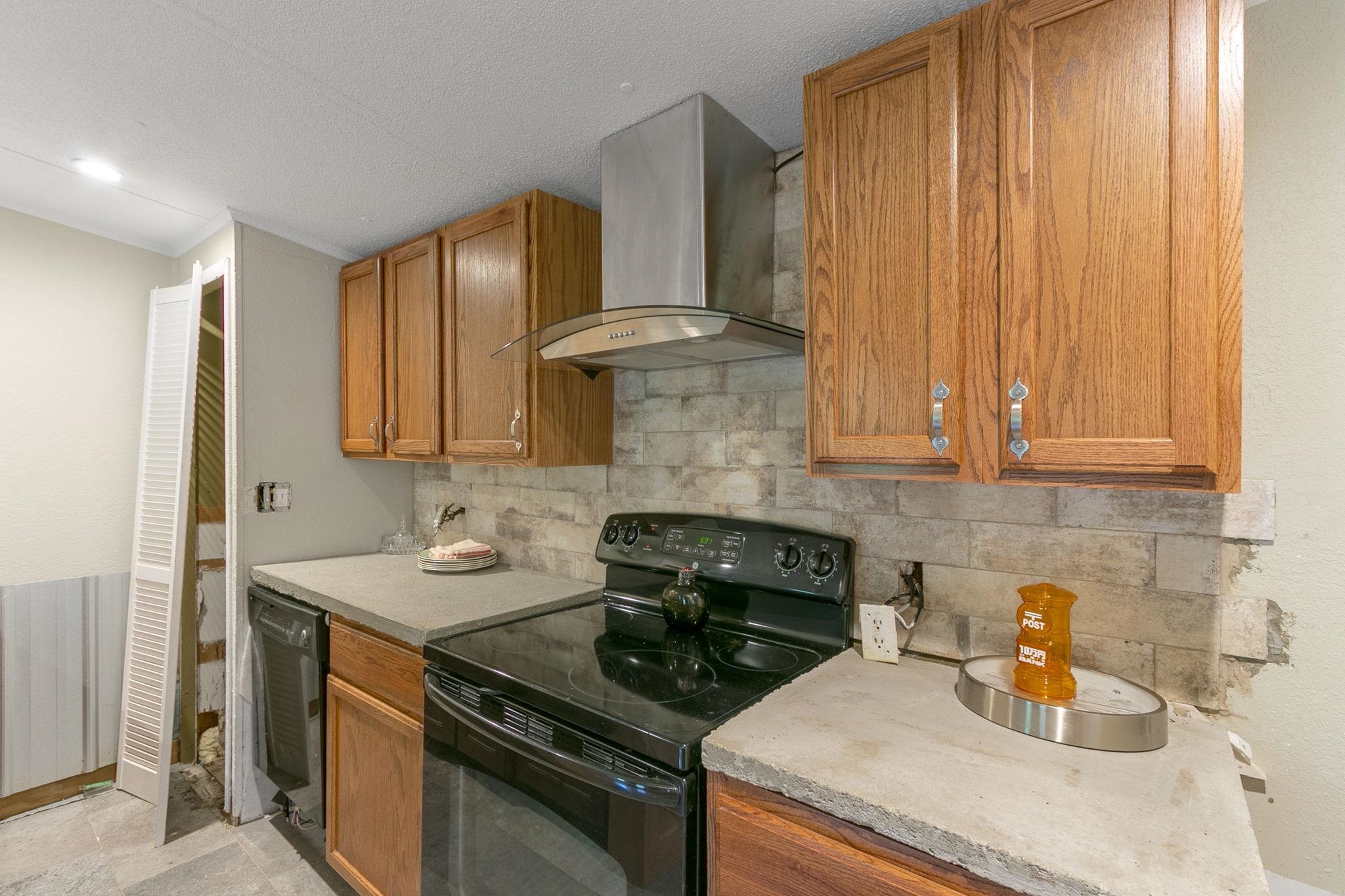113 Dixon Road Westminster, SC 29693 - Photo 11 of 24 Gallery Image 11