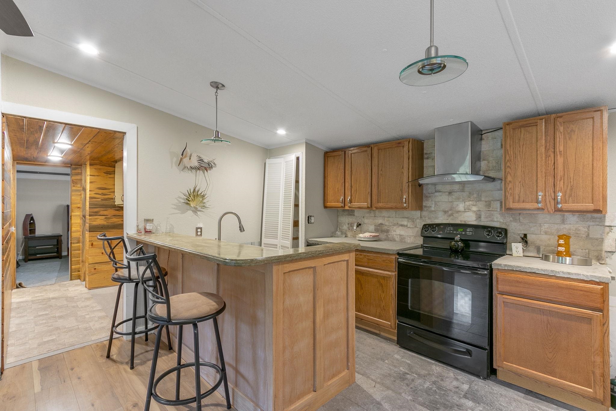 113 Dixon Road Westminster, SC 29693 - Photo 8 of 24 Gallery Image 8