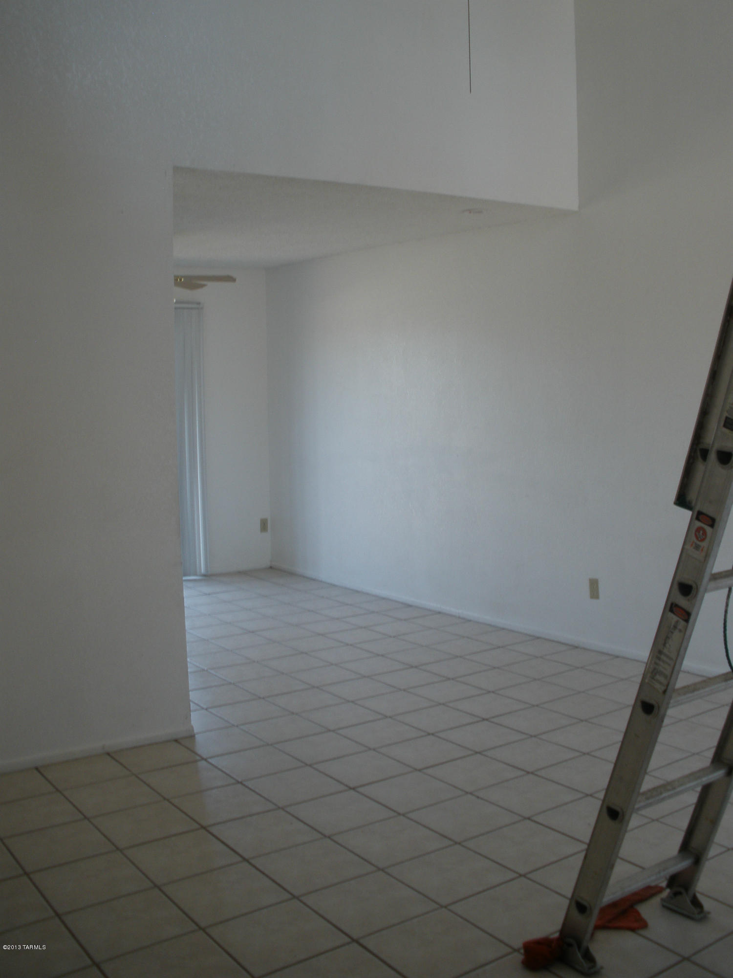 302-312 West Los Reales Road Tucson, AZ 85756 - Photo 6 of 10