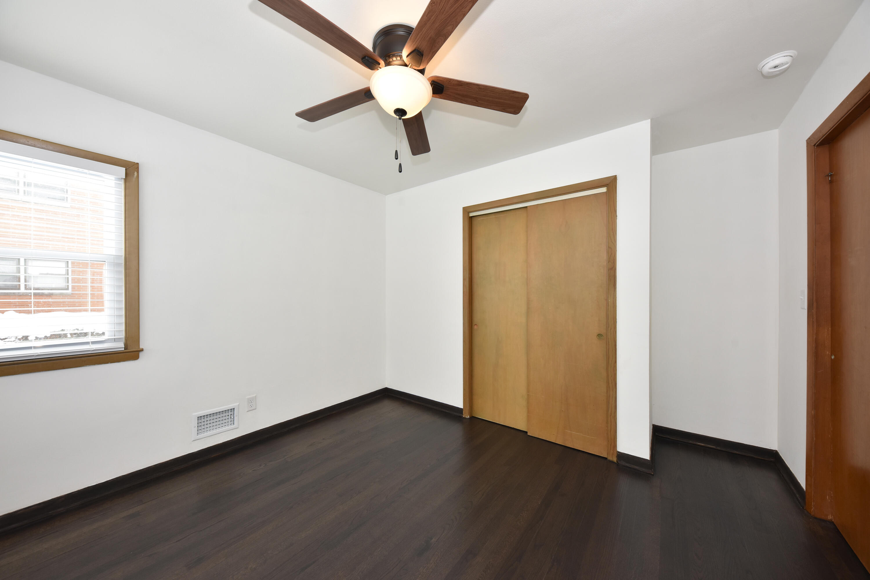 4314 North 68th Street Milwaukee, WI 53216 - Photo 18 of 29 Bedroom #3