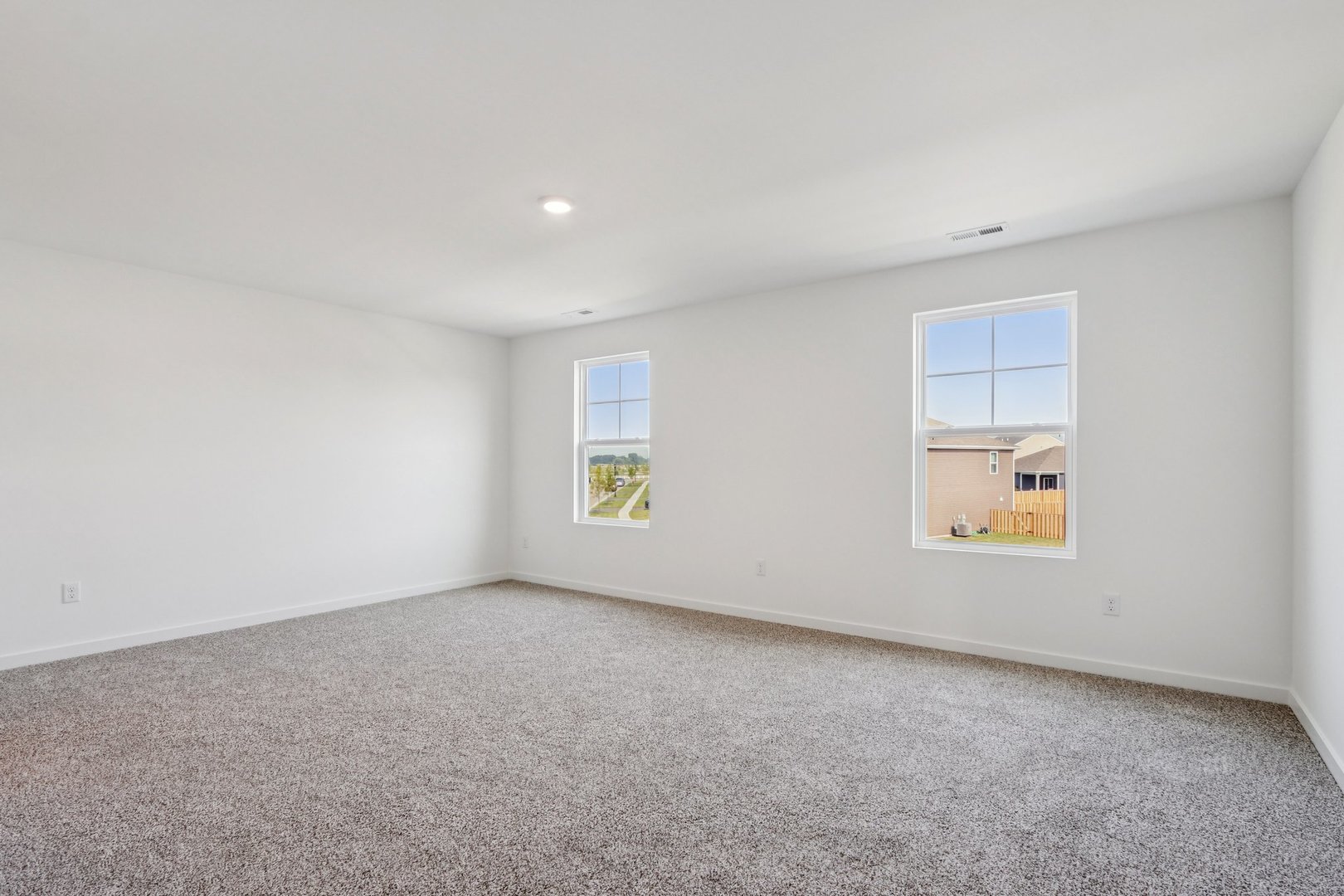 2561 Tahoe Lane Pingree Grove, IL 60140 - Photo 15 of 56 an empty room with a window