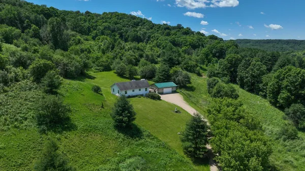 $495,000 | S2156 Valley La, La Farge, WI 54639