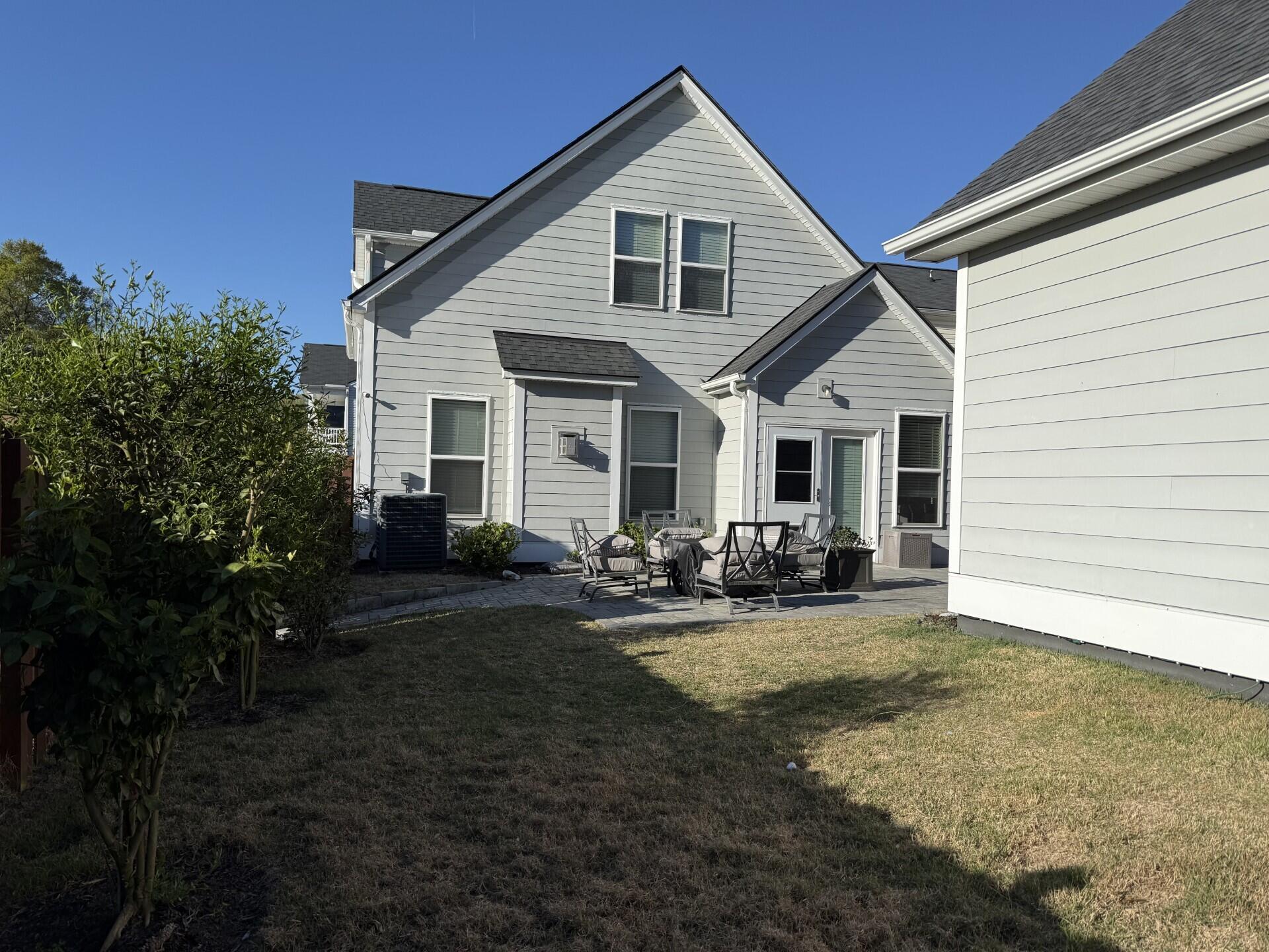 481 Spring Hollow Drive Charleston, SC 29492 - Photo 13 of 20 Back of house