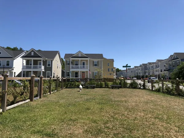 $4,300 | 481 Spring Hollow Drive, Charleston, SC 29492