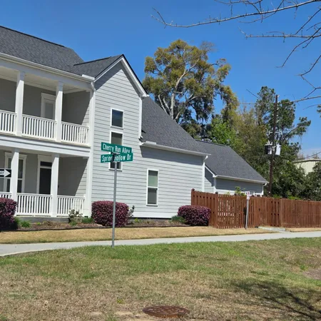 $4,300 | 481 Spring Hollow Drive, Charleston, SC 29492