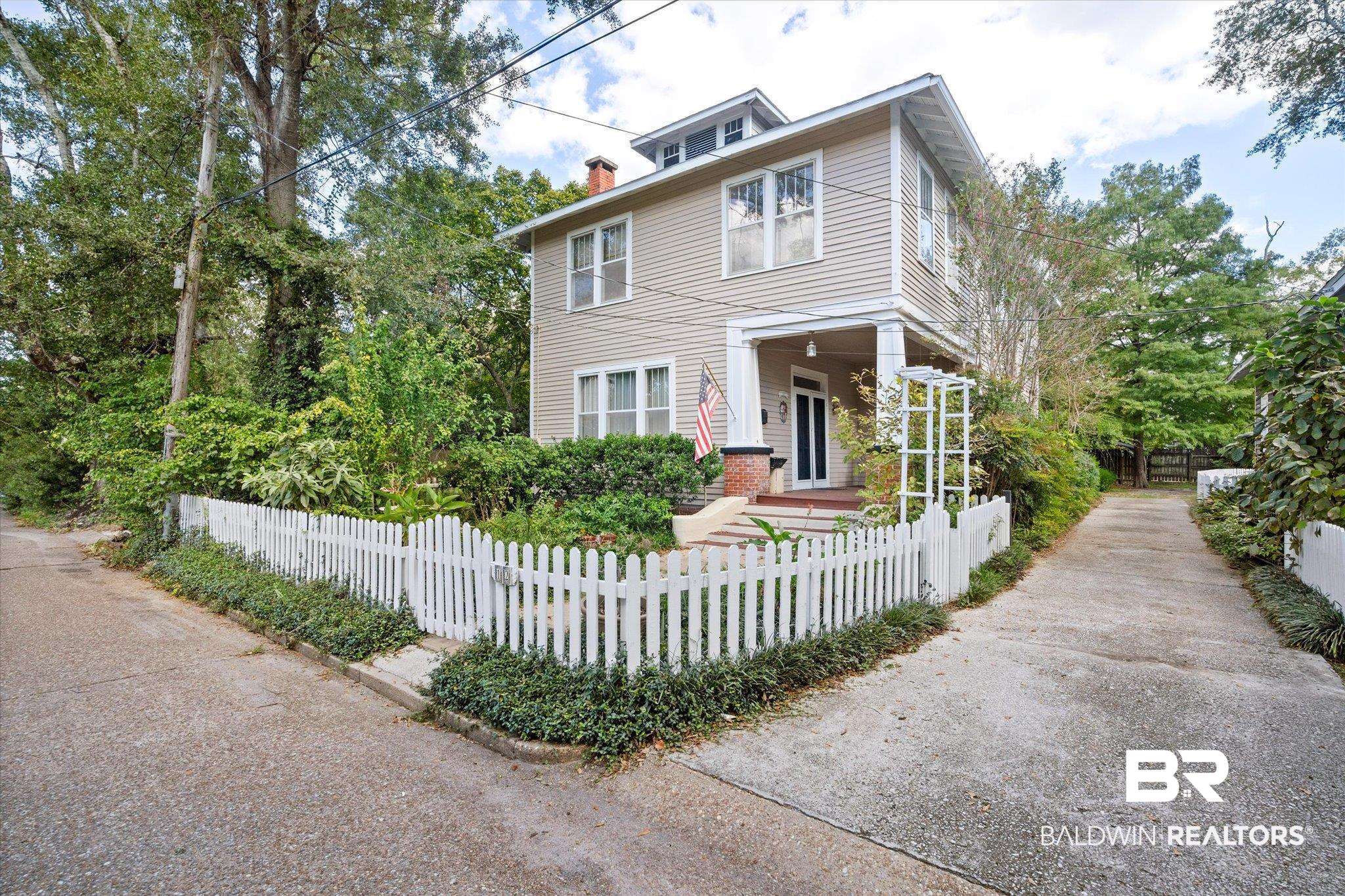 12 Lebaron Street Mobile, AL 36602 - Photo 1 of 37 View of front facade with a porch