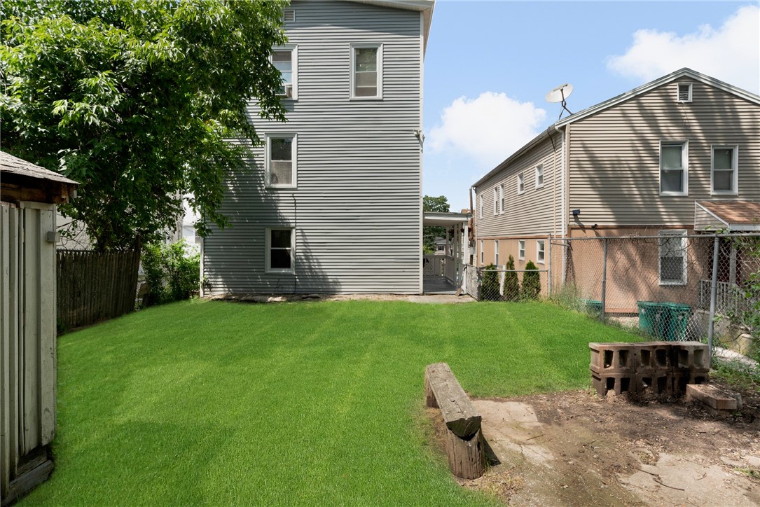 47 Paradis Avenue Woonsocket, RI 02895 - Photo 6 of 38 Gallery Image 6