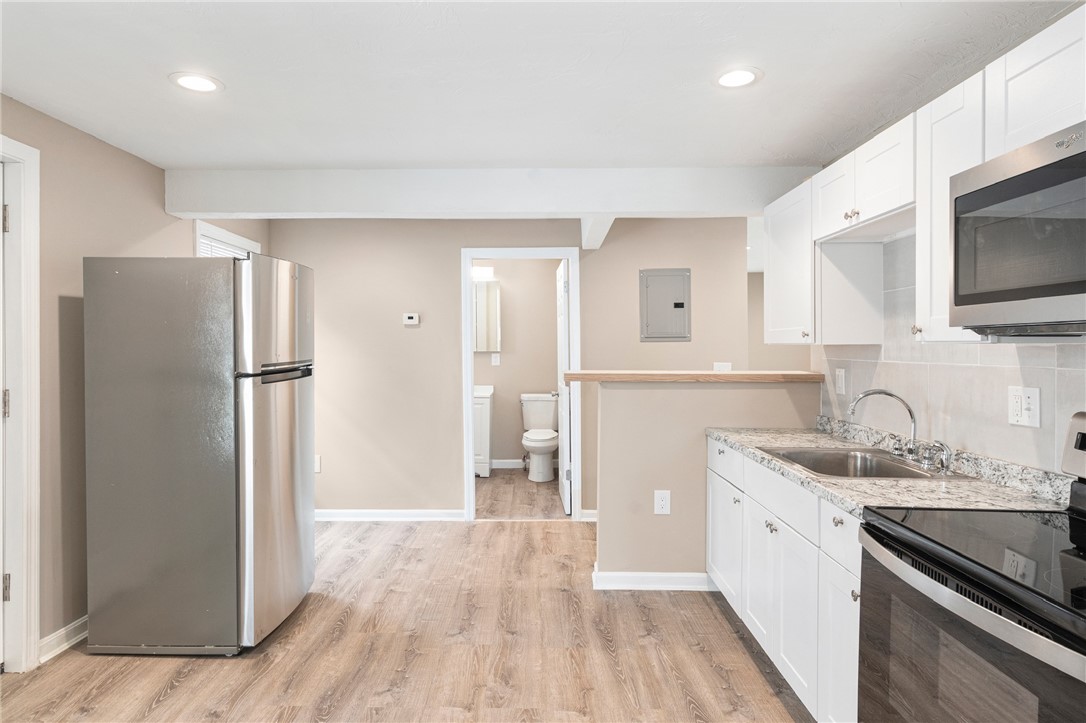 47 Paradis Avenue Woonsocket, RI 02895 - Photo 8 of 38 Unit 1 kitchen