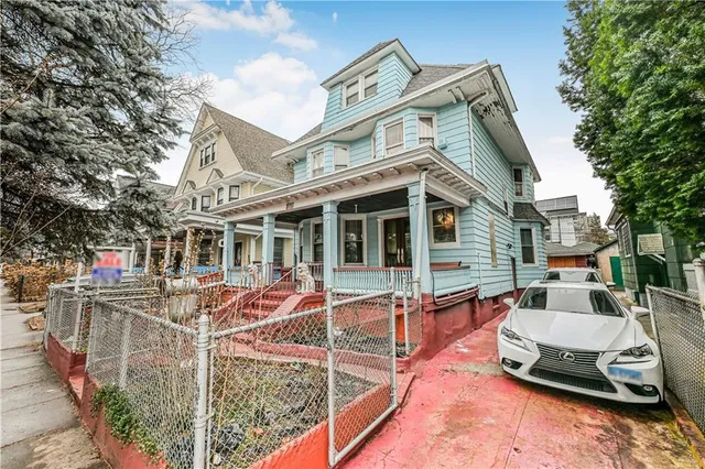 $1,800,000 | 515 East 24th Street | South Midwood
