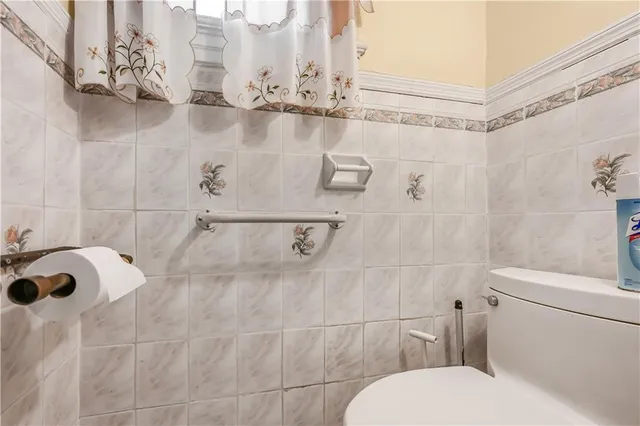 $1,800,000 | 515 East 24th Street | South Midwood