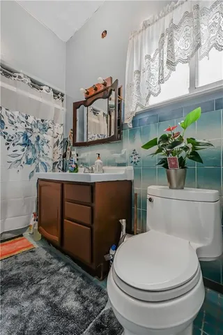 $1,800,000 | 515 East 24th Street | South Midwood