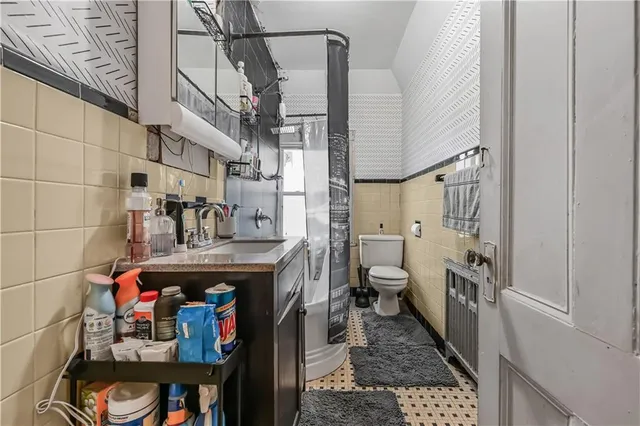 $1,800,000 | 515 East 24th Street | South Midwood