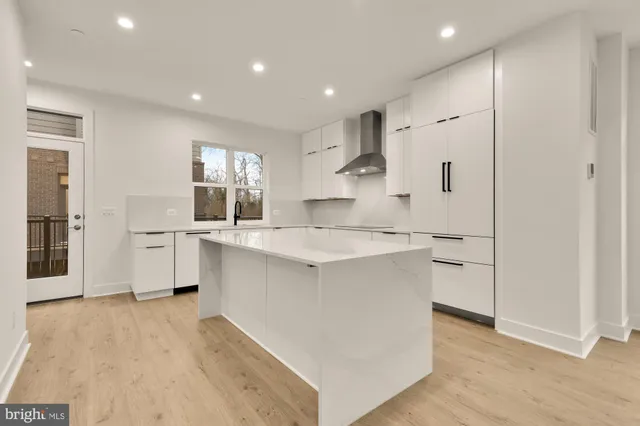 $7,950 | 5414 Goshawk Alley, Bethesda, MD 20816