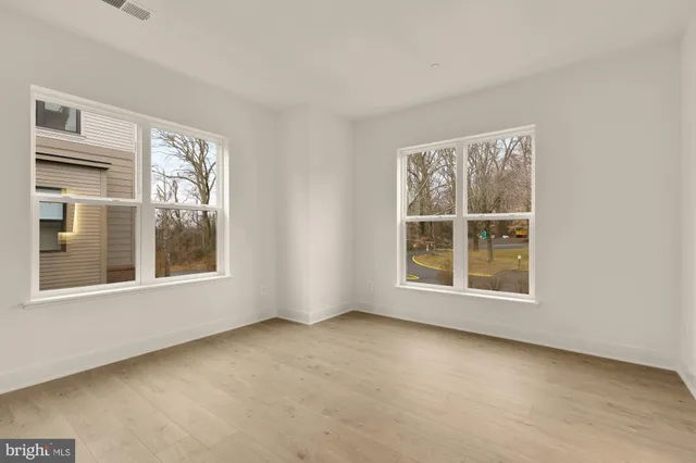 $7,950 | 5414 Goshawk Alley, Bethesda, MD 20816