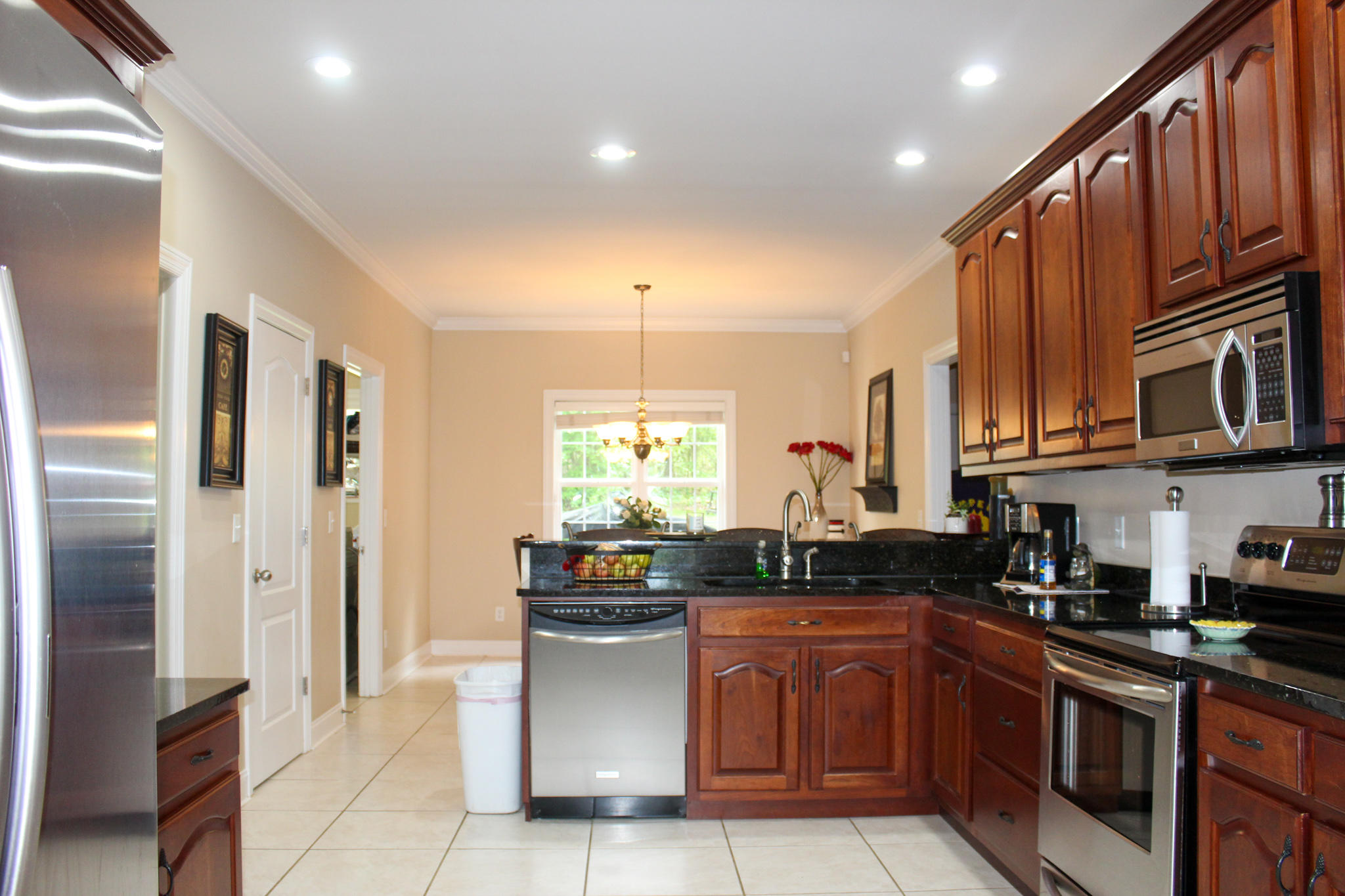12083 McGhee Road Apison, TN 37302 - Photo 11 of 38 Kitchen