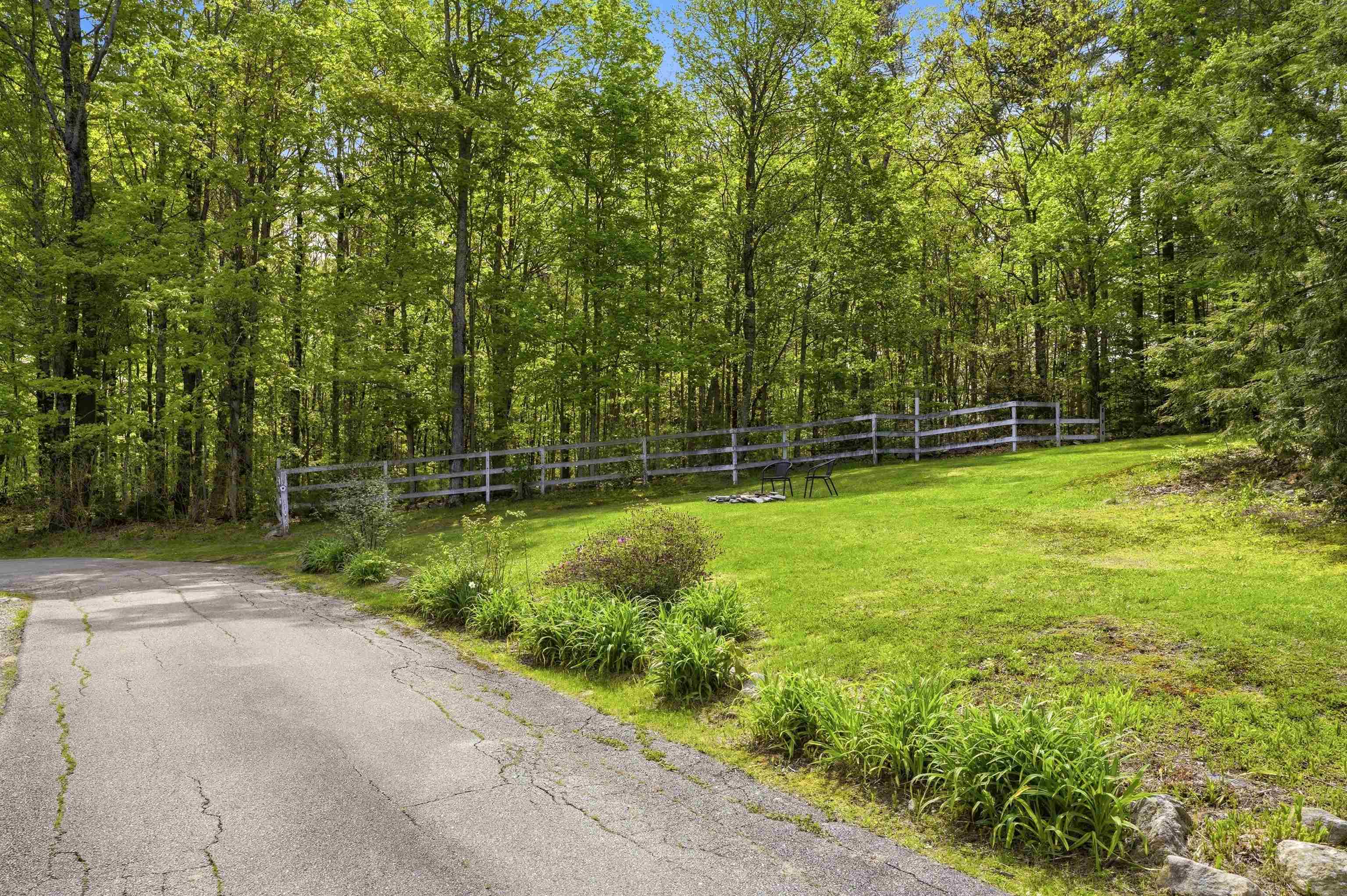 365 Stage Road Nottingham, NH 03290 - Photo 14 of 52