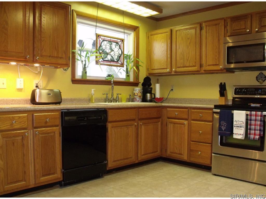 7 McKendree Park Road Lebanon, IL 62254 - Photo 8 of 34 Gallery Image 8