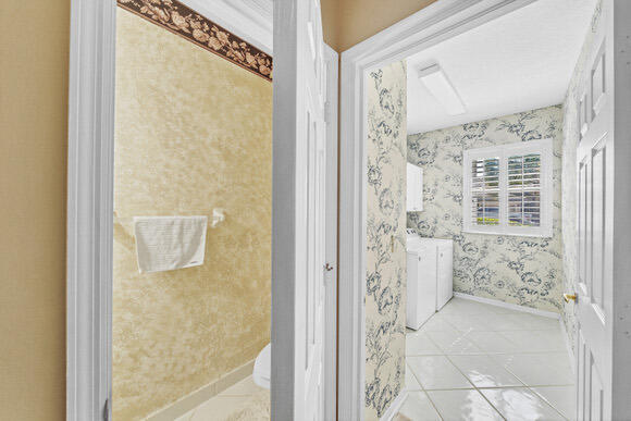 12605 Torbay Drive Boca Raton, FL 33428 - Photo 17 of 86 6 Half Bath (1)